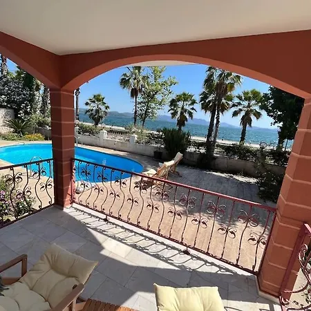 Goele Manzarali Bahceli Havuzlu Apartmán Koycegiz (Mugla)